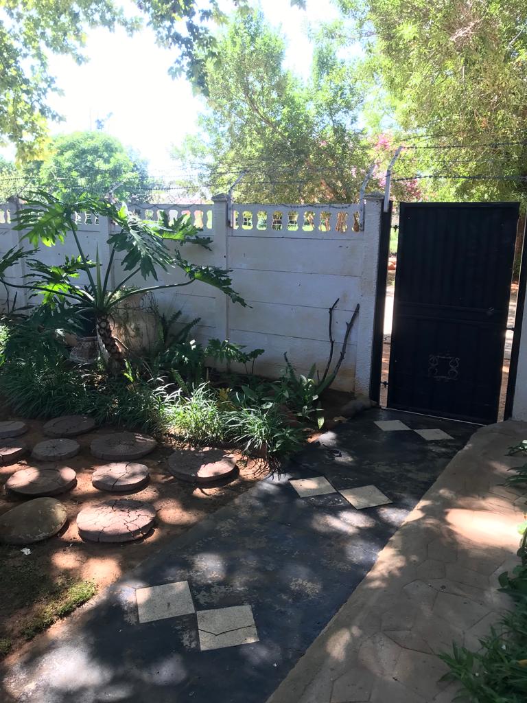 5 Bedroom Property for Sale in Makwassie North West